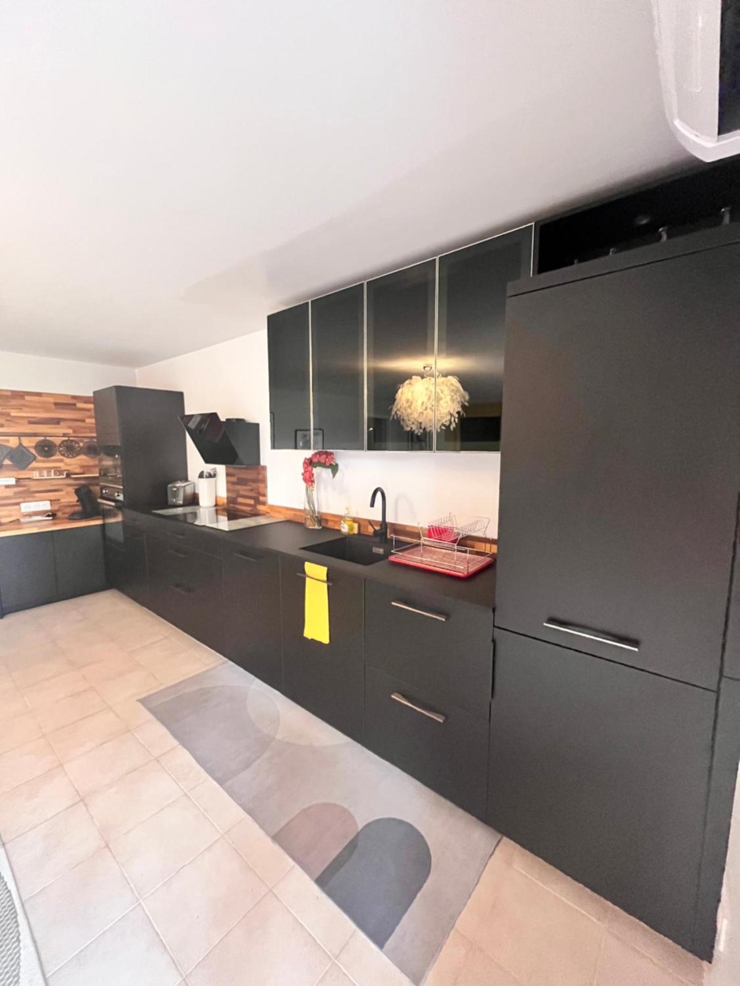 Rez-de-villa Nadine - Aspretto, Hébergement de vacances