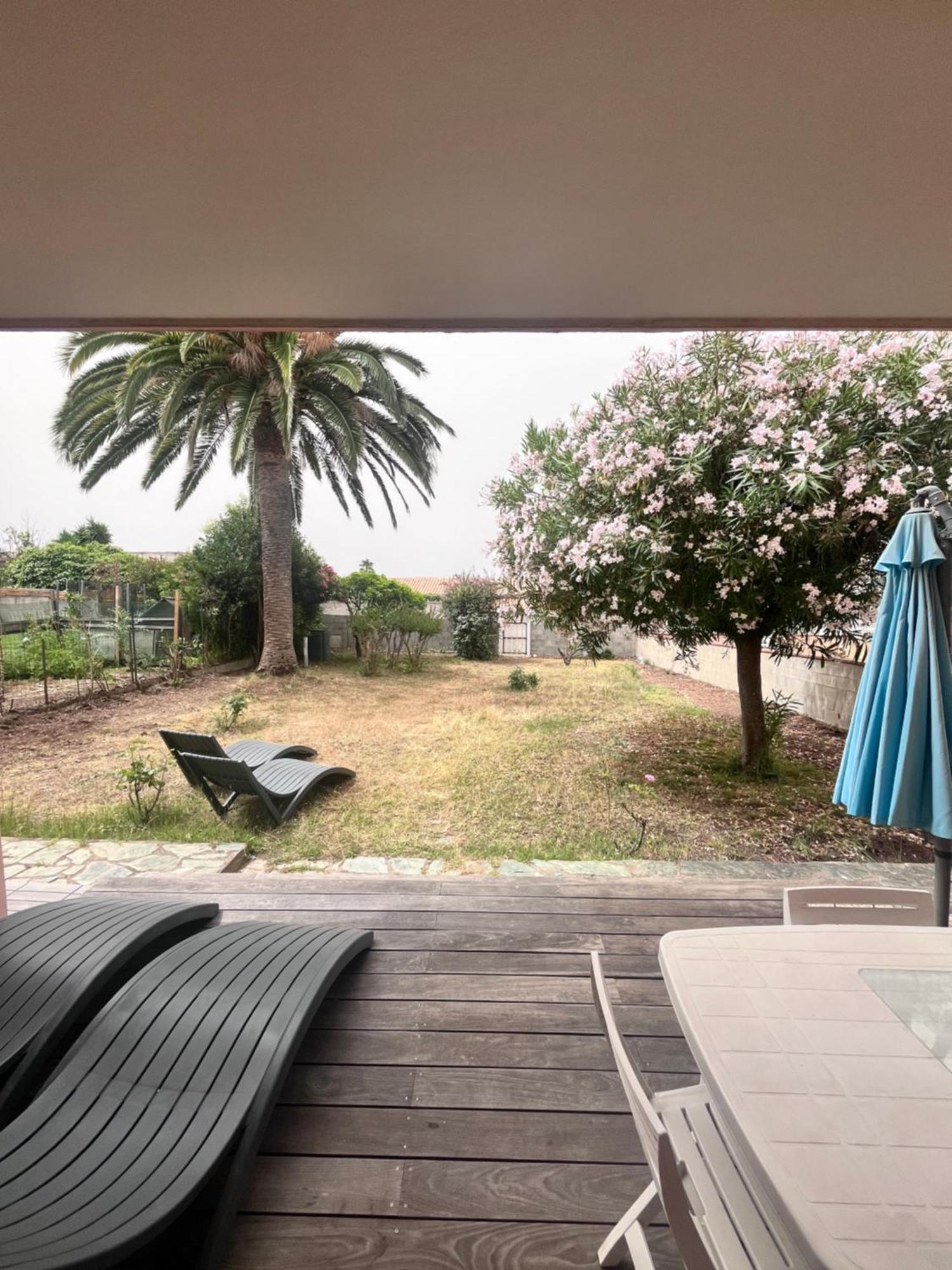 Rez-de-villa Nadine - Aspretto, Hébergement de vacances *